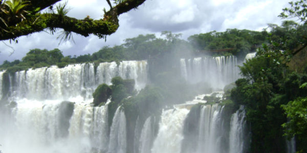 Vacaciones en Iguazu en el 2023, excursiones a las Cataratas lado Brasil