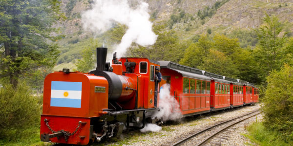 Viajes a Ushuaia 2023, excursiones del Tren del Fin del Mundo